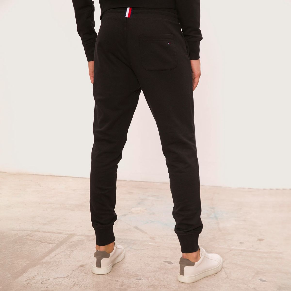 TOMMY HILFIGER - Jogger Regular Fit Hombre Tommy Hilfiger