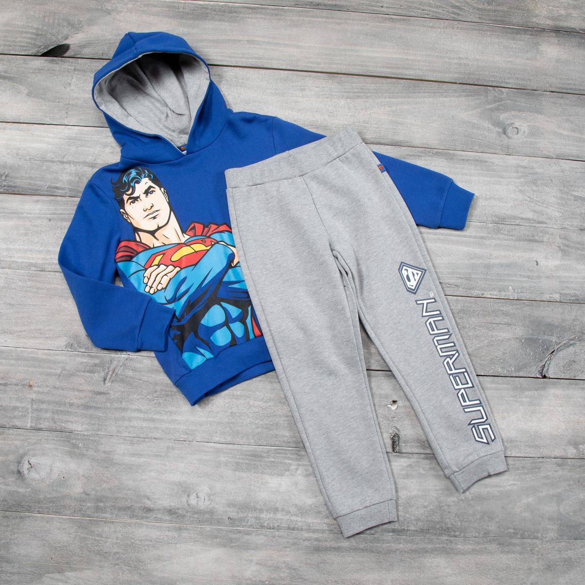 DC ORIGINALS - Conjunto Polerón Con Capucha + Pantalón De Buzo Superman Algodón afranelado Niño