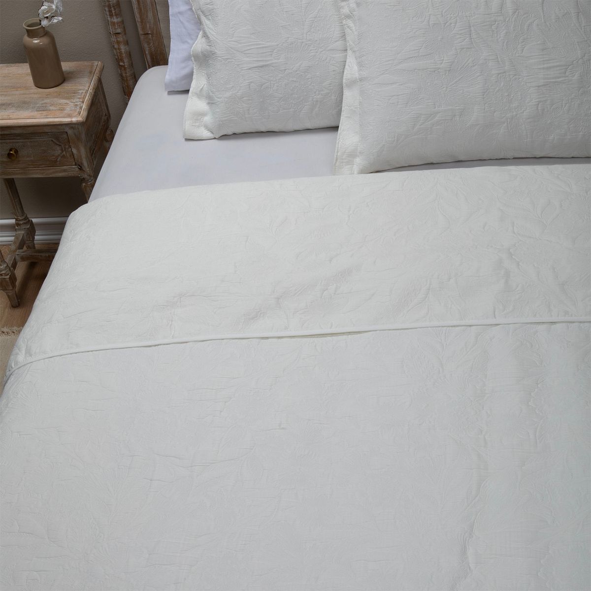 ROBERTA ALLEN - Cubrecama Mercedes Roberta Allen