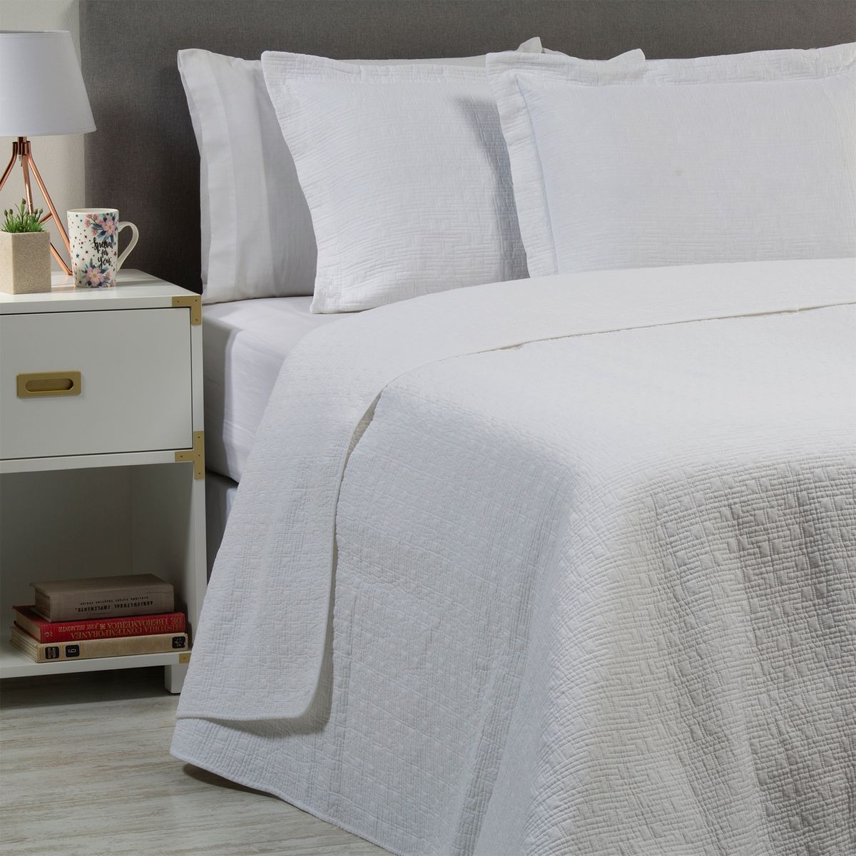 BASEMENT HOME - Cubrecama Quilt New Liso Bei Basement Home