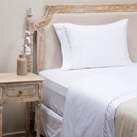 Juego De Sábana Bordada Cadeneta Beige 100% Saten 300 Hilos