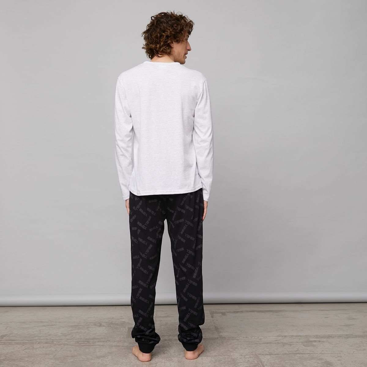 MARVEL - Marvel Pijama Manga larga Algodón Attack On Titan Hombre