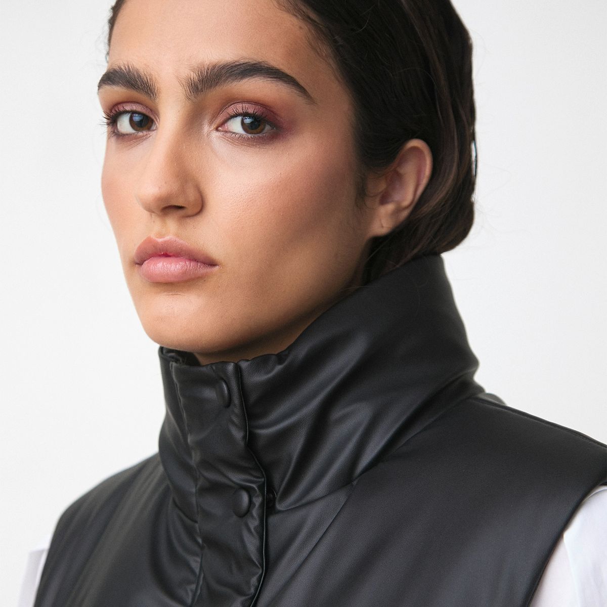 BASEMENT - Parka Ecocuero Mujer