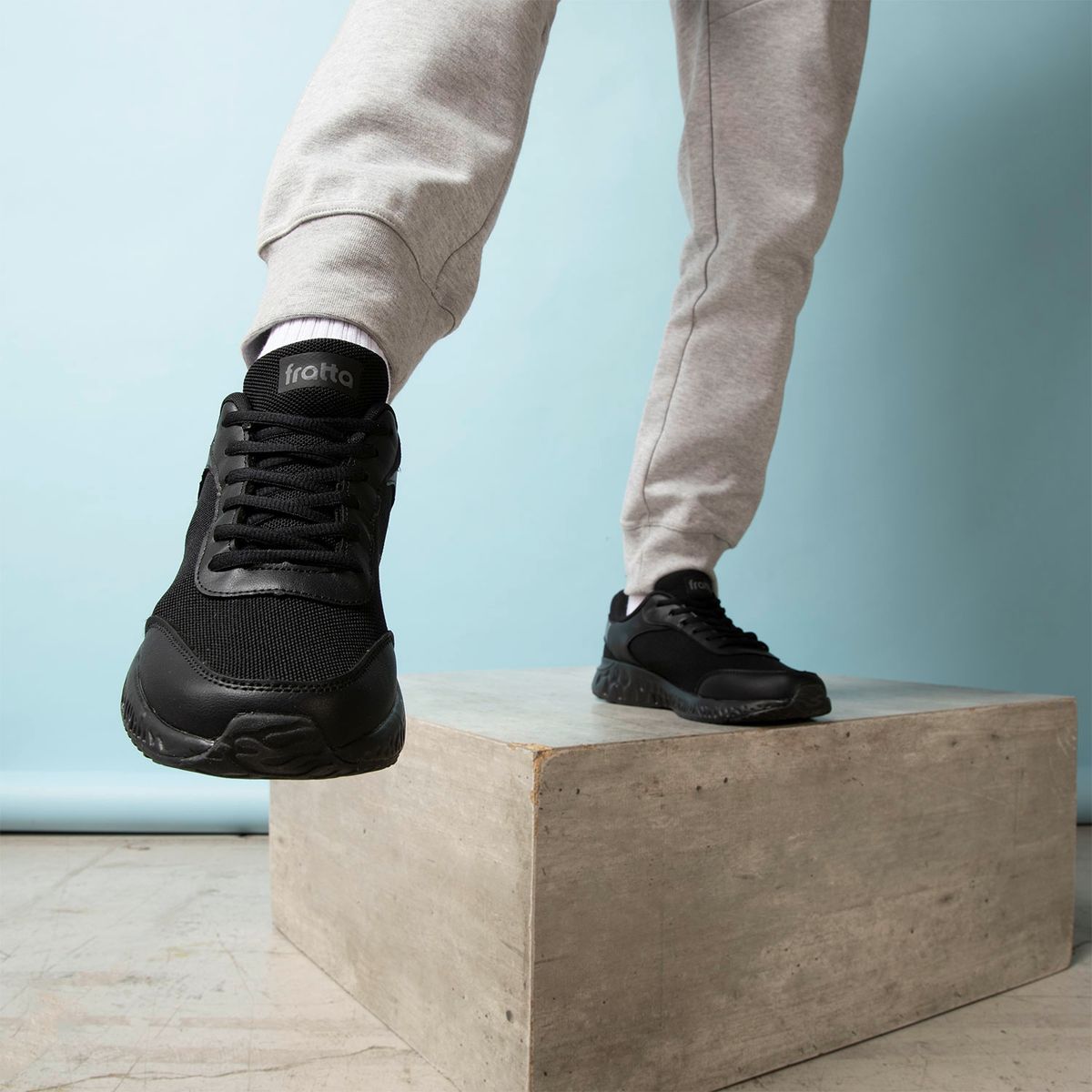 FRATTA - Zapatilla Running Hombre Negro Fratta