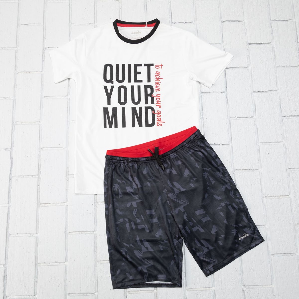 DIADORA - Conjunto Deportivo Polera + Short Niño 2 Piezas Diadora