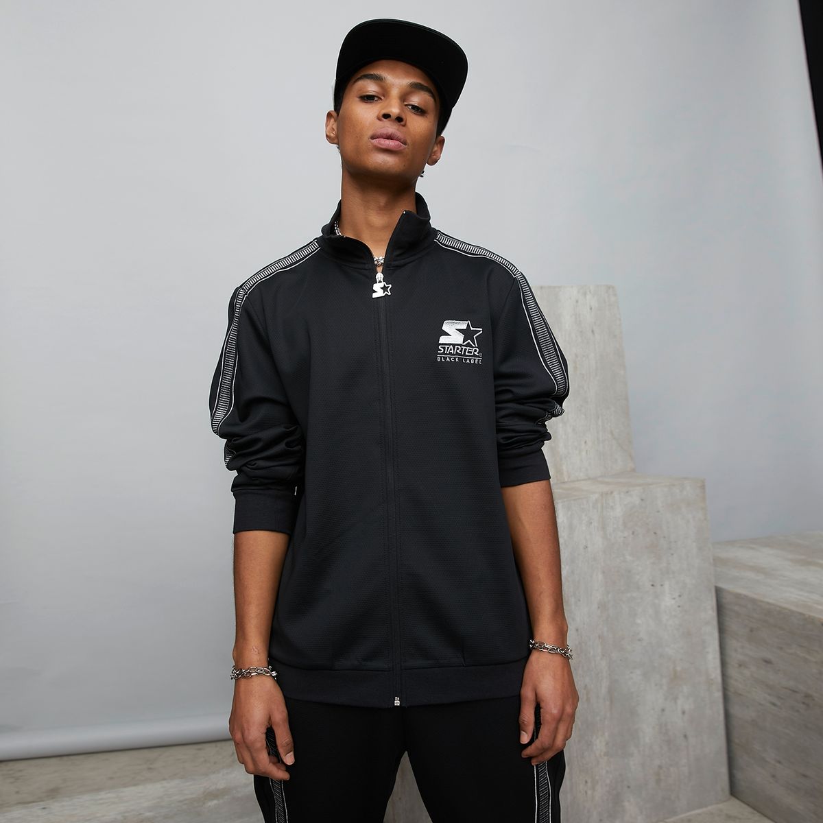 STARTER - Starter Polerón Con Cierre Hombre