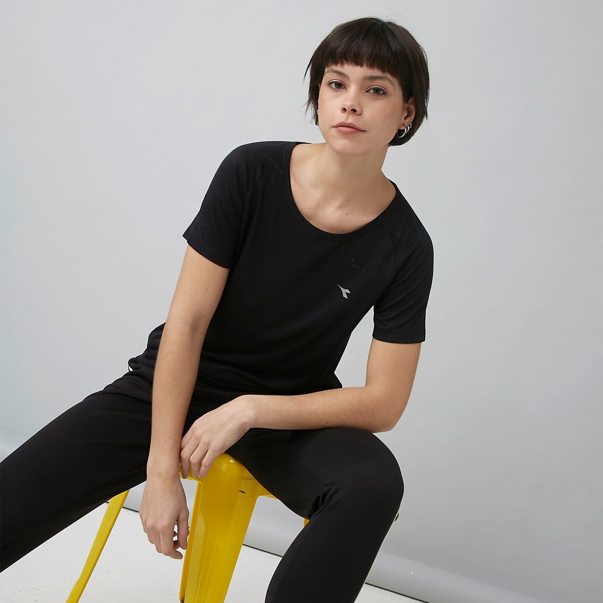 DIADORA - Diadora Polera Deportiva Mujer