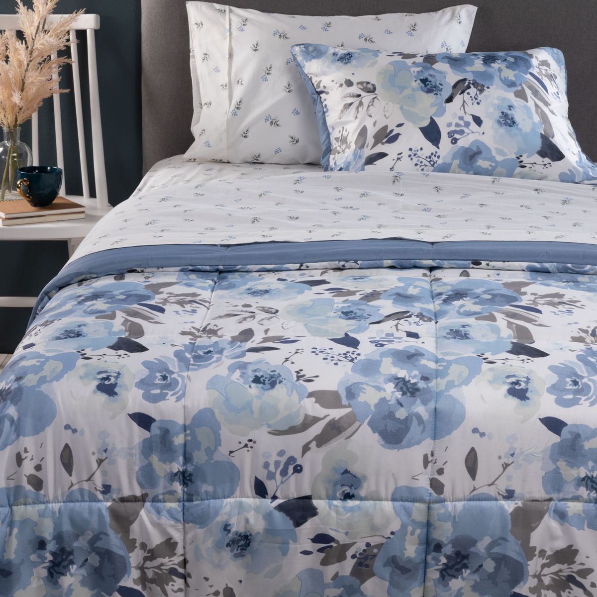 ROBERTA ALLEN - Cubrecama + Juego de Sábanas 100% Algodón + Manta + Cojín Azul