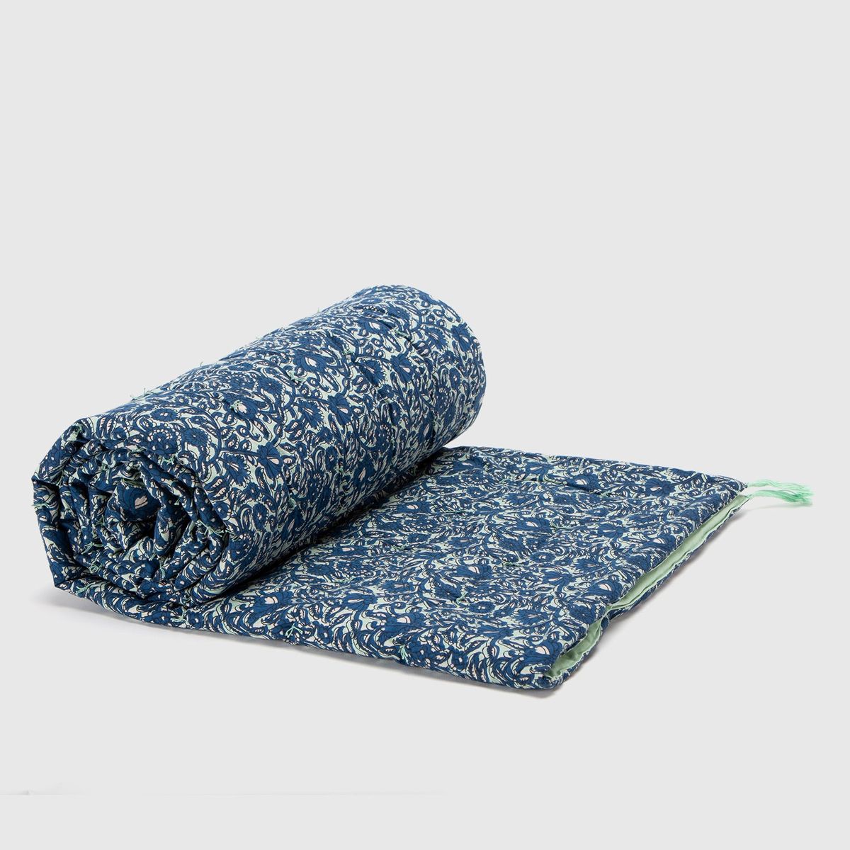 BASEMENT HOME - Piecera Block Basement Home