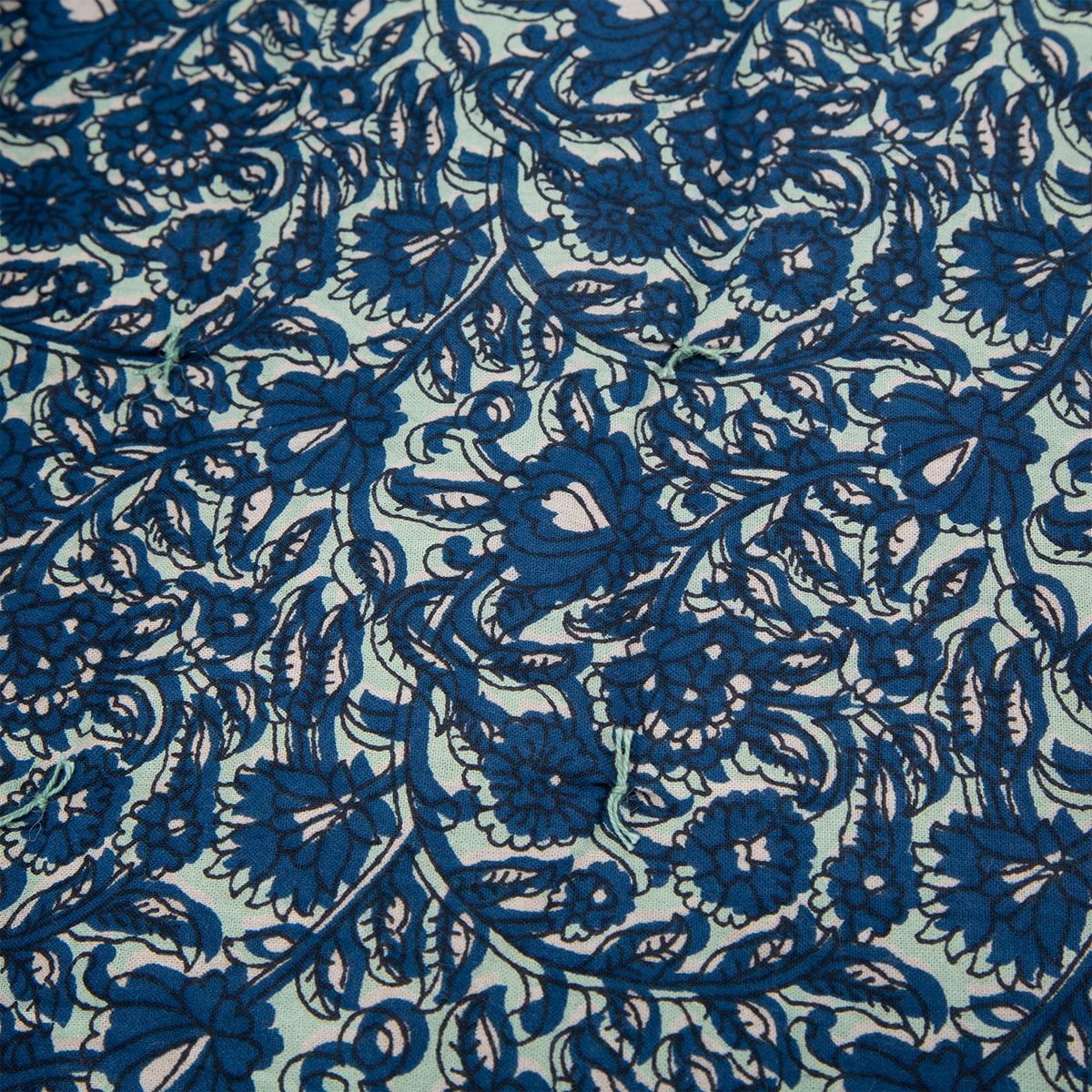 BASEMENT HOME - Piecera Block Basement Home