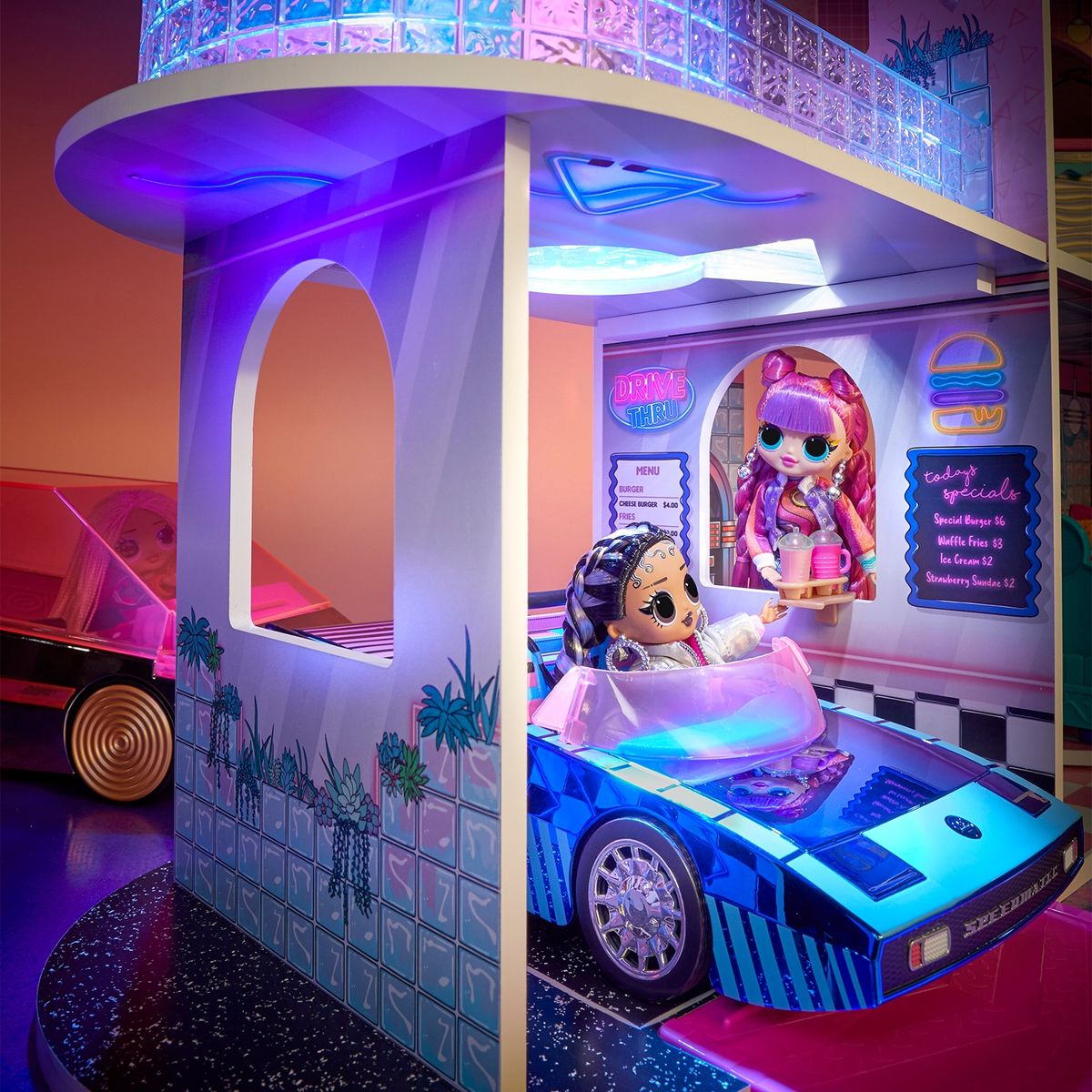 LOL - Suprise Muñeca Omg House Of Surprises LOL