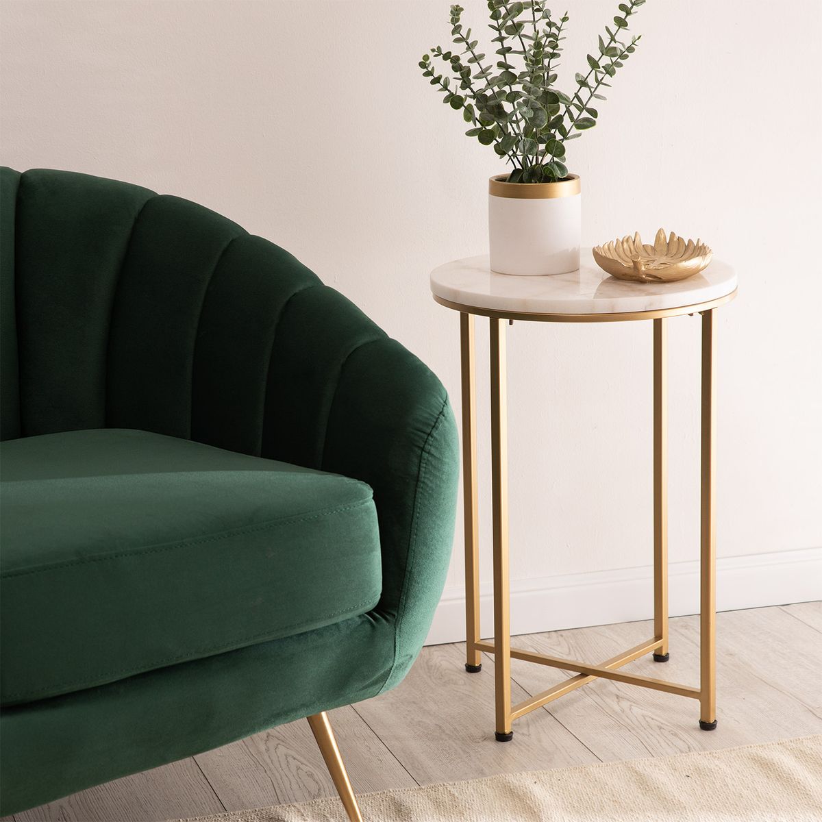 BASEMENT HOME - Mesa Lateral Redonda 50.5X45 Cm Mármol Pata Dorada Auxiliar Basement Home