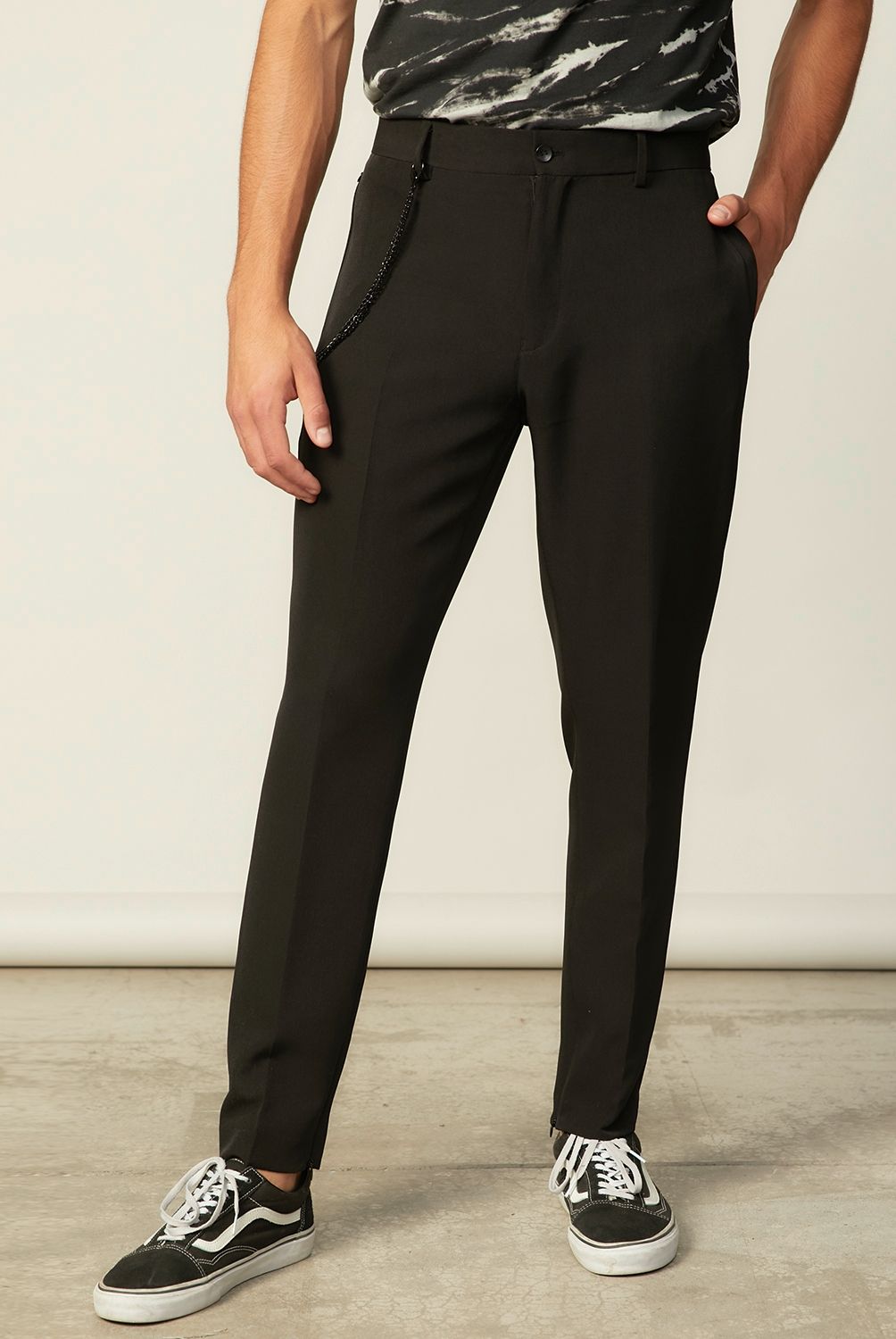 BEARCLIFF - Pantalón De Vestir Regular Fit Hombre Bearcliff