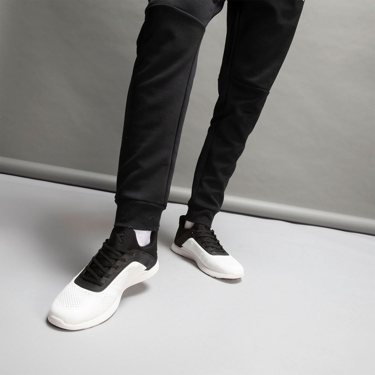 DIADORA - Sabino Zapatilla Cross Training Hombre Blanco Diadora