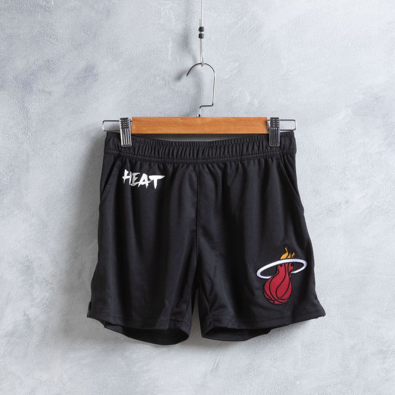 NBA - NBA Short Bulls Niña
