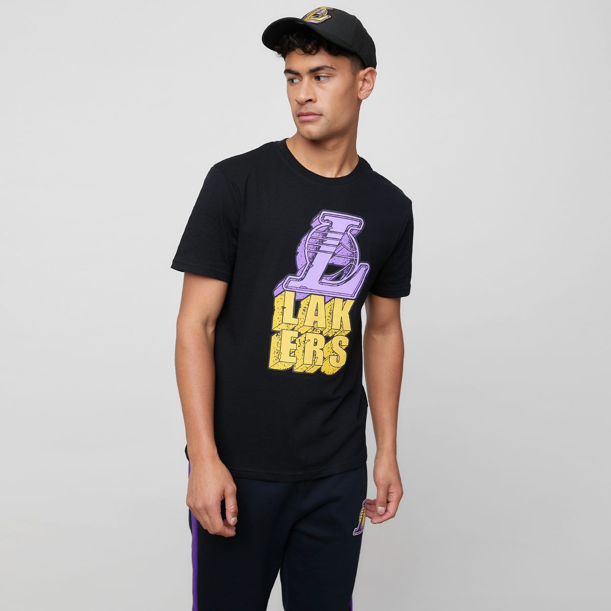 NBA - Polera Manga Corta Regular Fit Hombre Nba