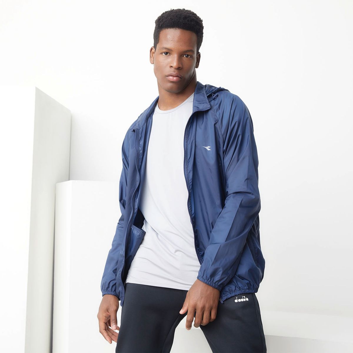 DIADORA - Cortaviento Deportivo Hombre Diadora