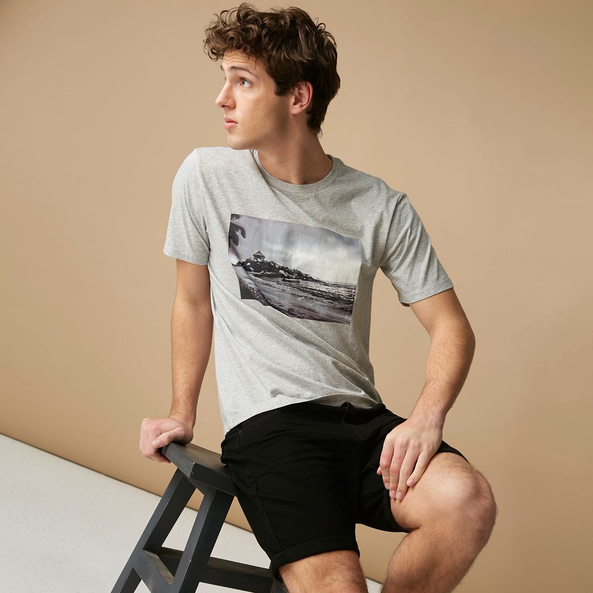 BASEMENT - Polera Manga Corta Hombre Basement