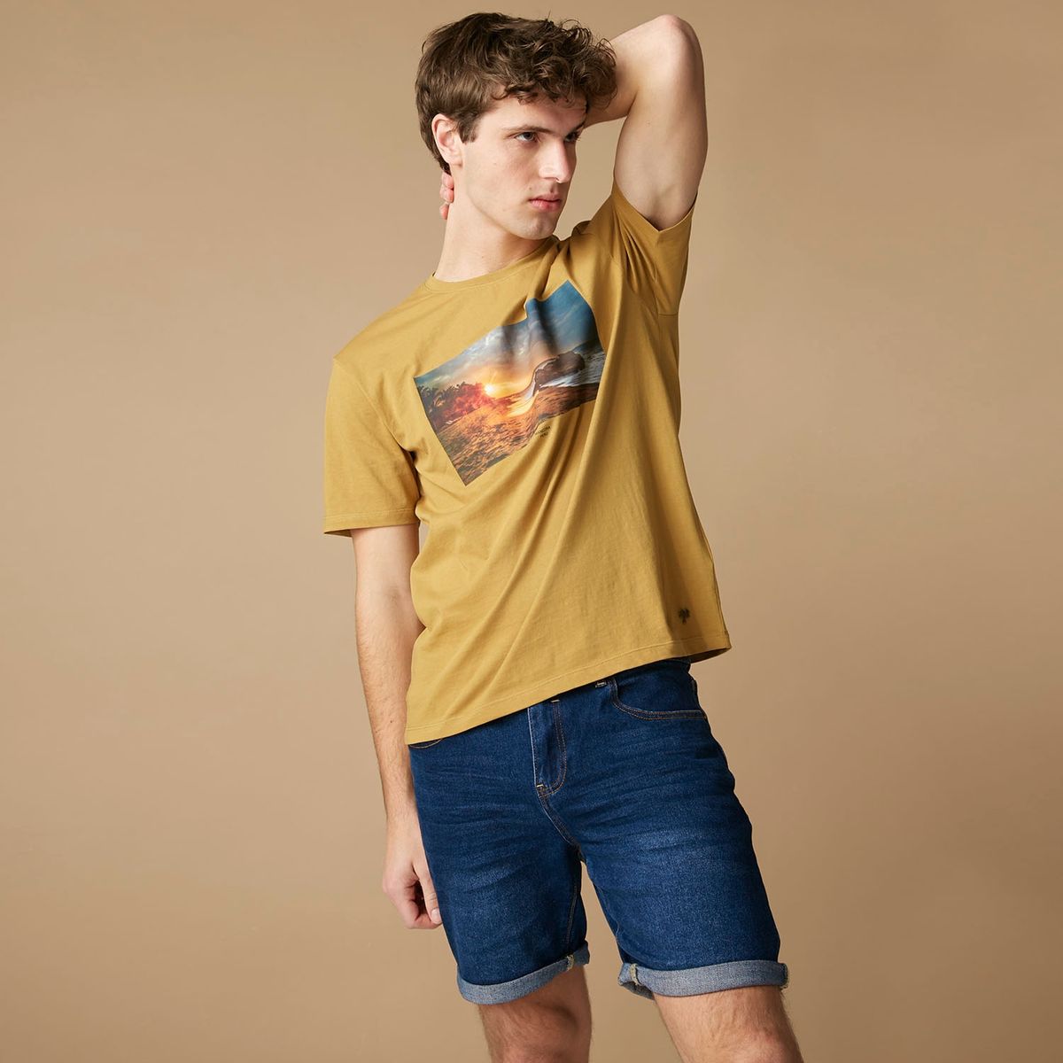 BASEMENT - Polera Manga Corta Hombre Basement