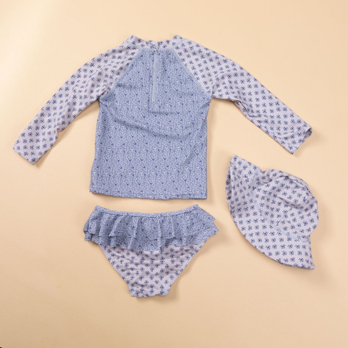 YAMP - Traje De Baño 3 Piezas Gorro Más Polera Más Calzon Protección Uv Bebé Niña Yamp