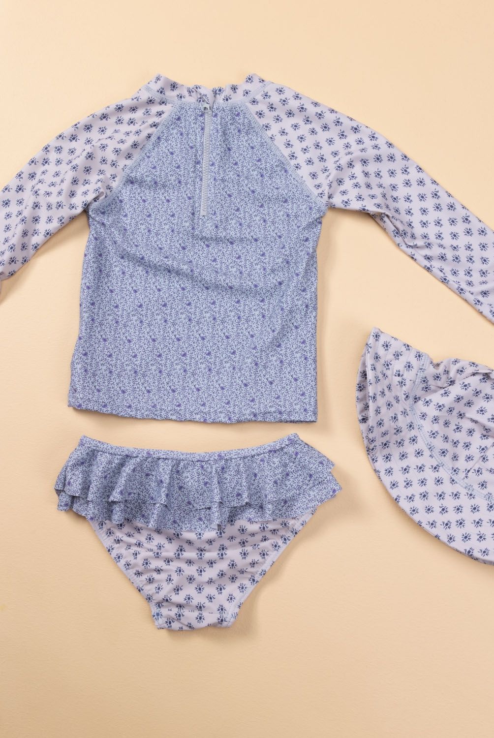 YAMP - Traje De Baño 3 Piezas Gorro Más Polera Más Calzon Protección Uv Bebé Niña Yamp