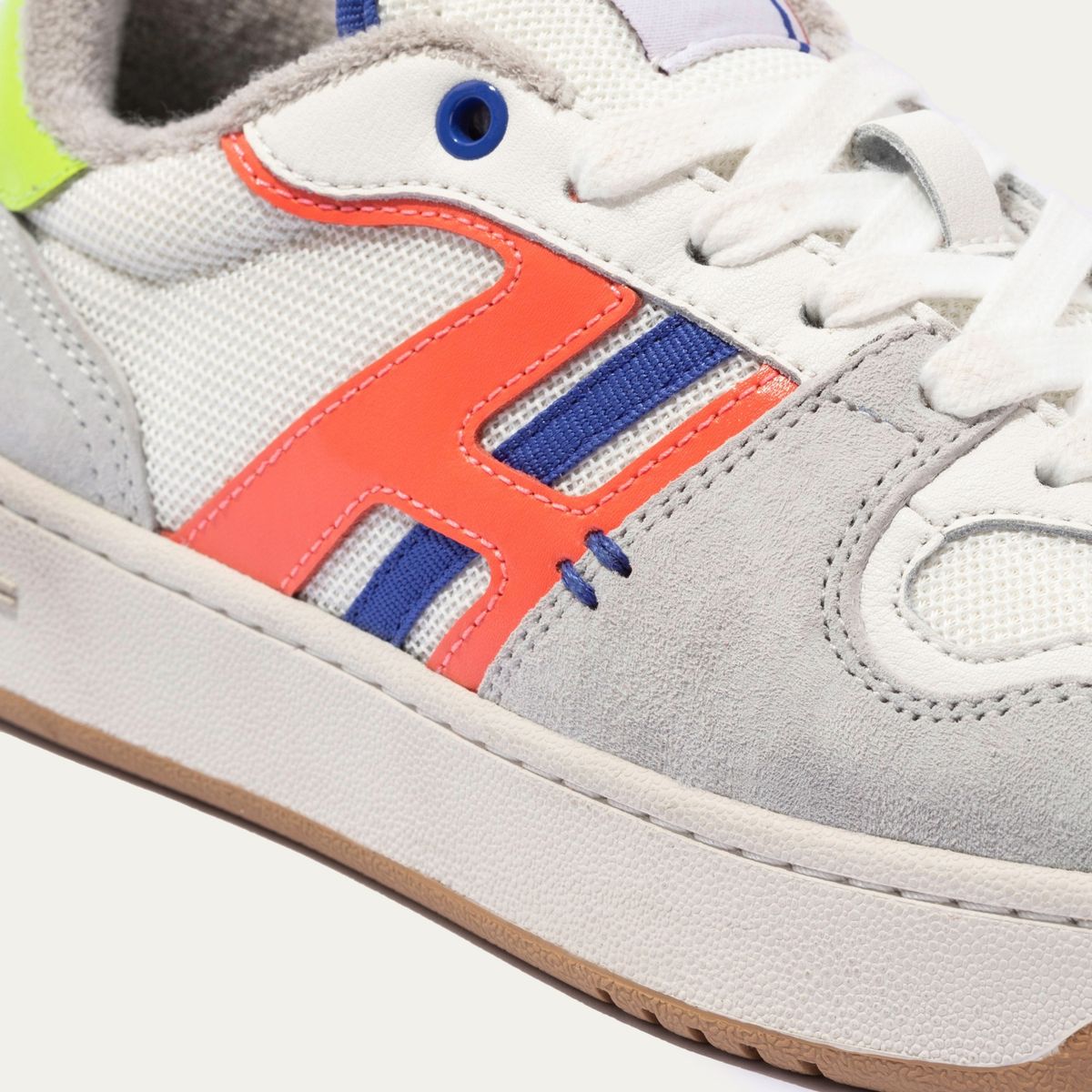 HOFF - Zapatilla Urbana Mujer Cuero Gris Hoff