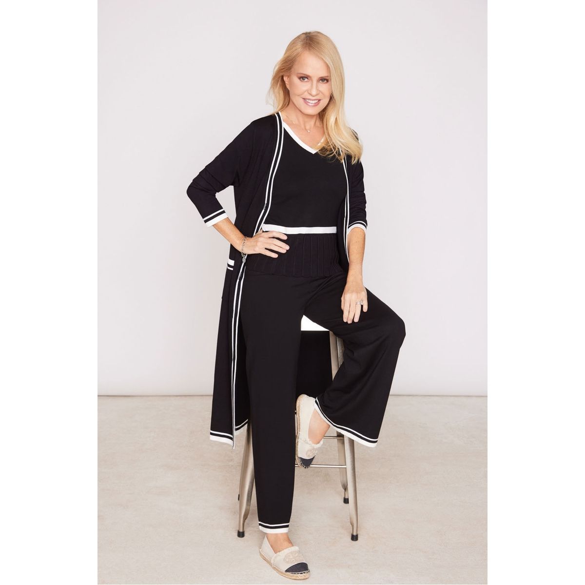 APOLOGY - Apology Chaleco Mujer