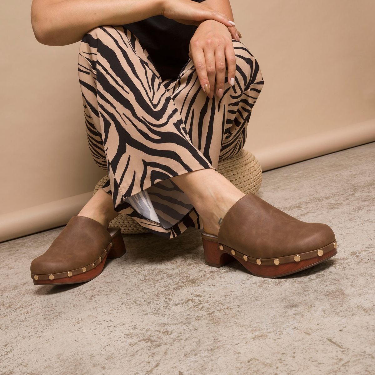 BASEMENT - Zapato Casual Mujer Café Basement