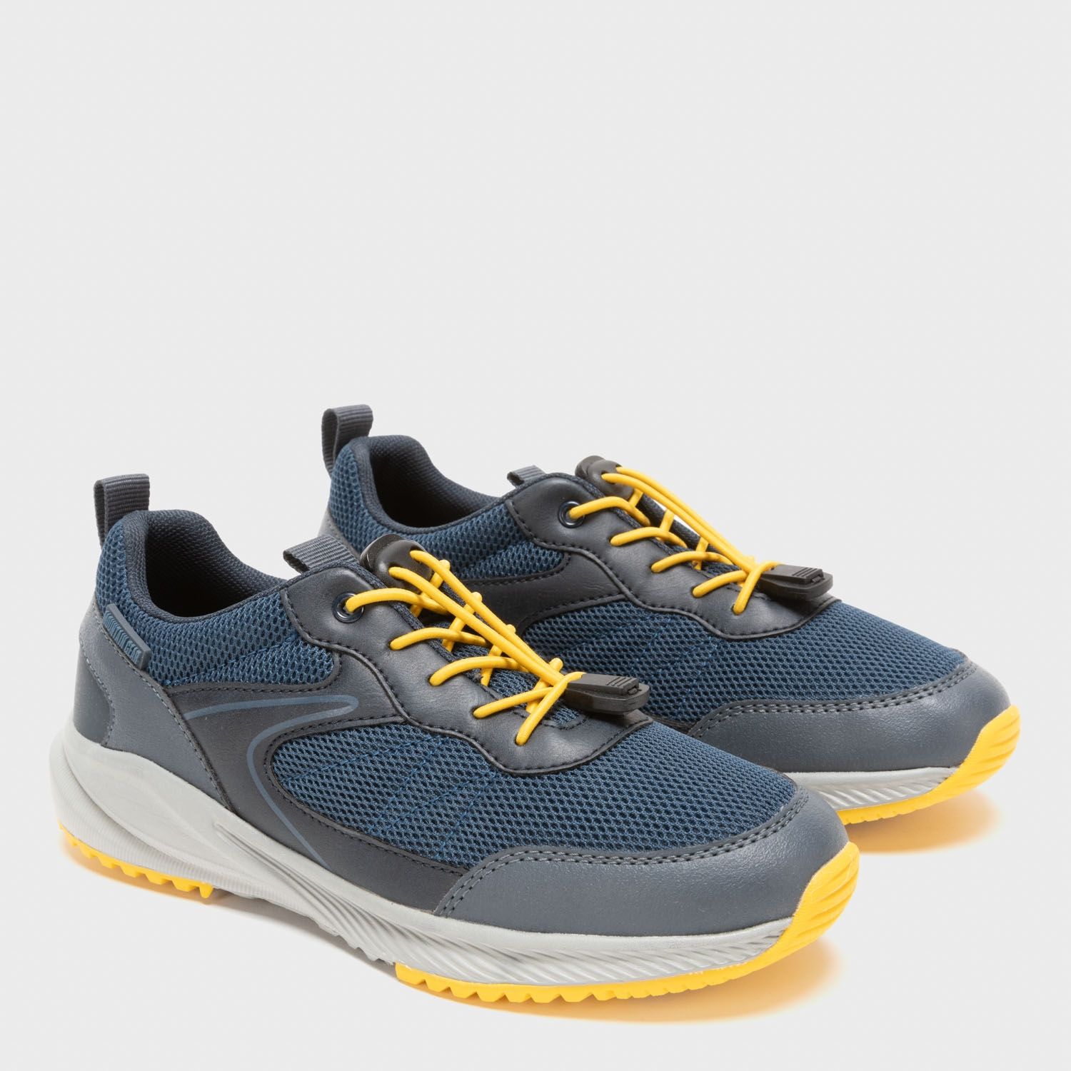 Running Shoes