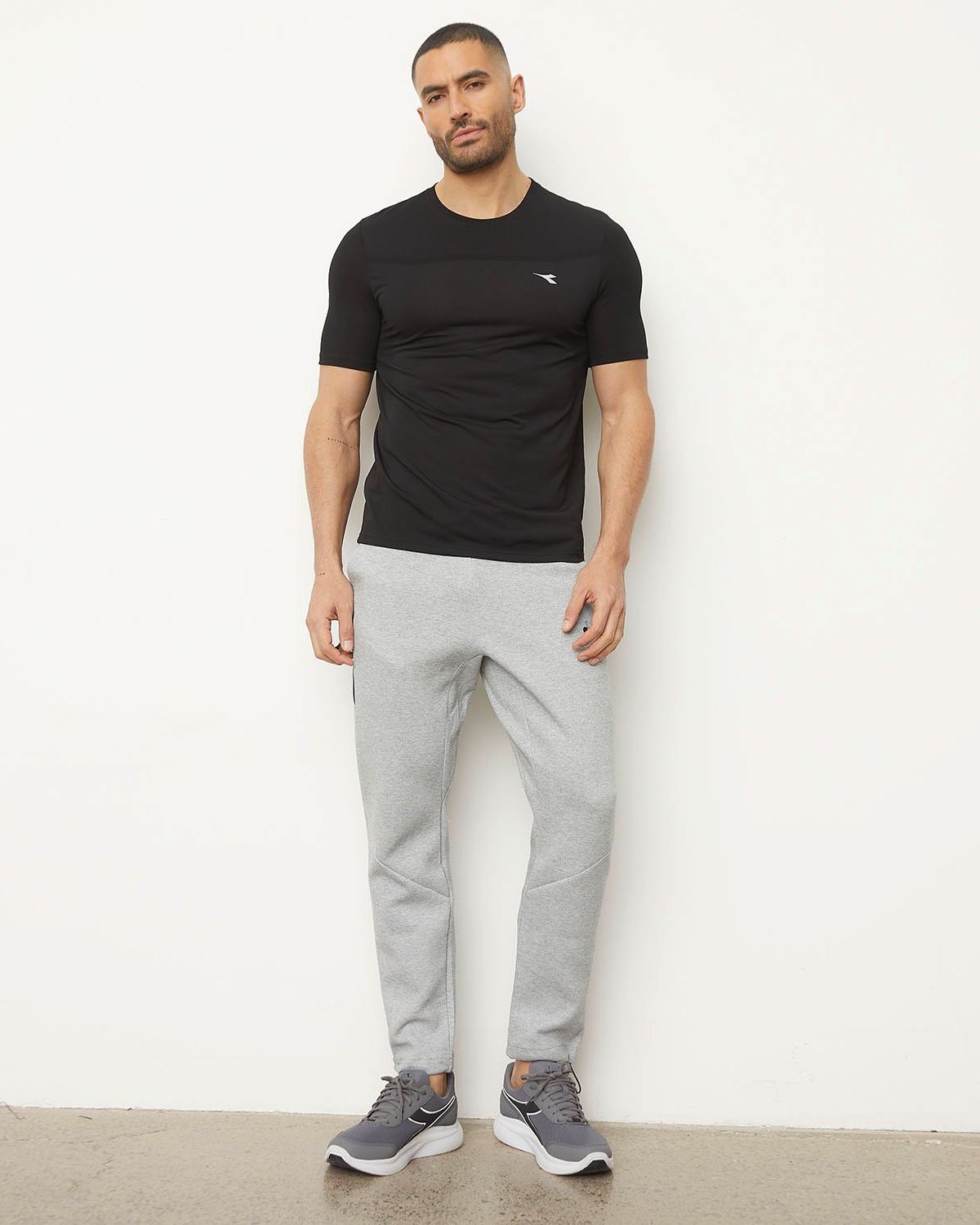 DIADORA Polera Deportiva Manga Corta Hombre Diadora