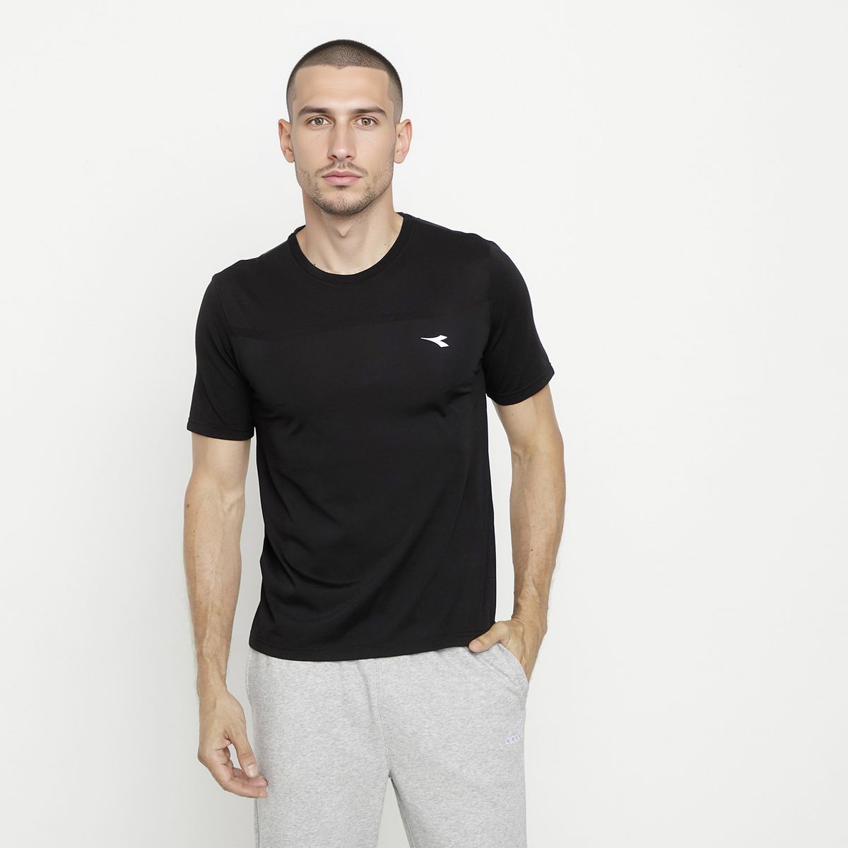 DIADORA - Polera Deportiva Manga Corta Hombre Diadora