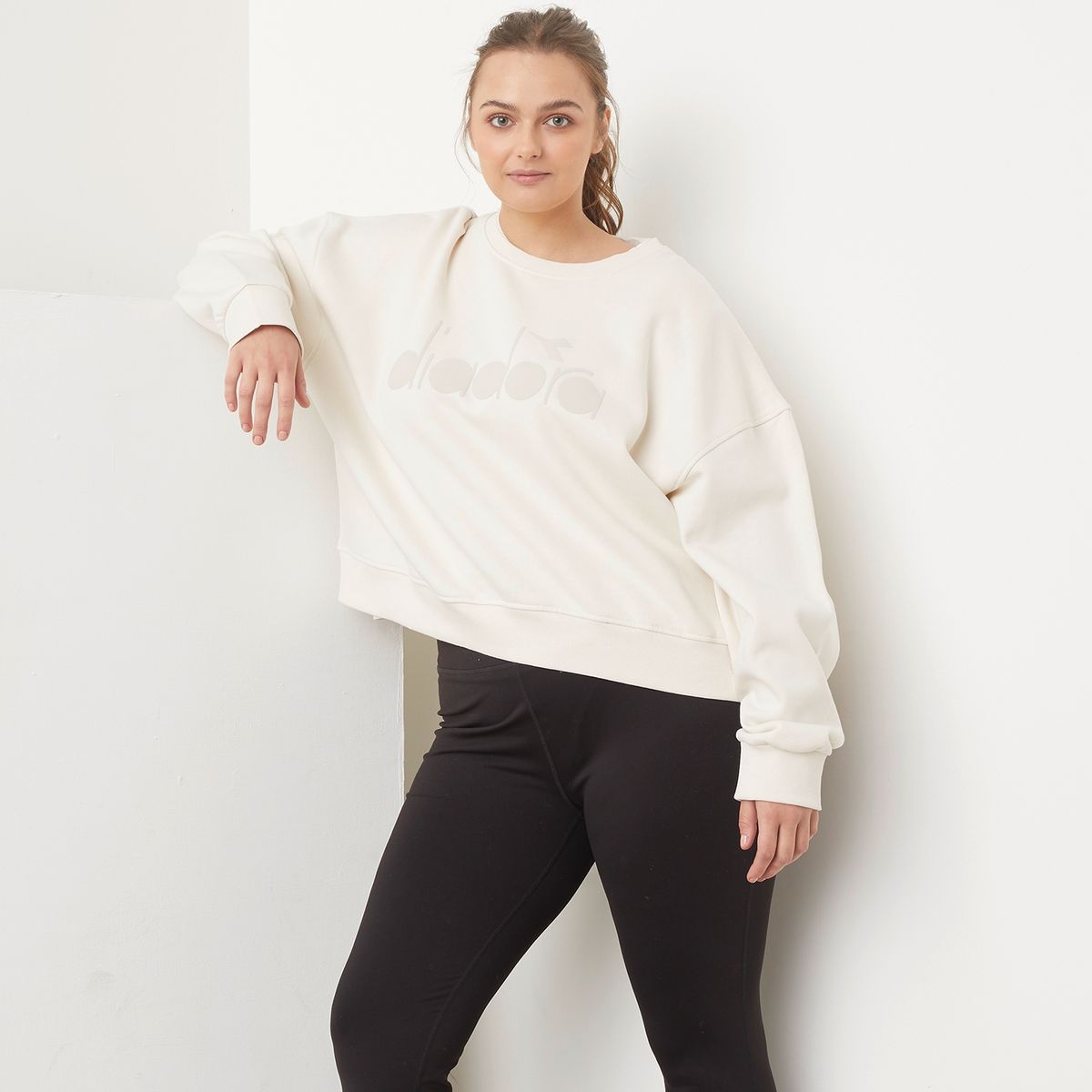 DIADORA - Polerón Deportivo Crewneck Mujer Diadora