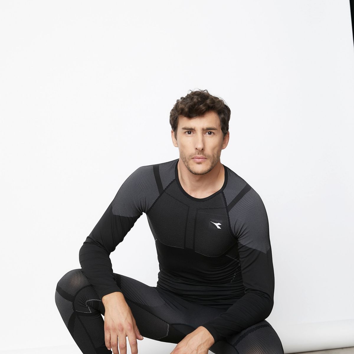 DIADORA - Polera Pimera Capa Deportiva Hombre Diadora