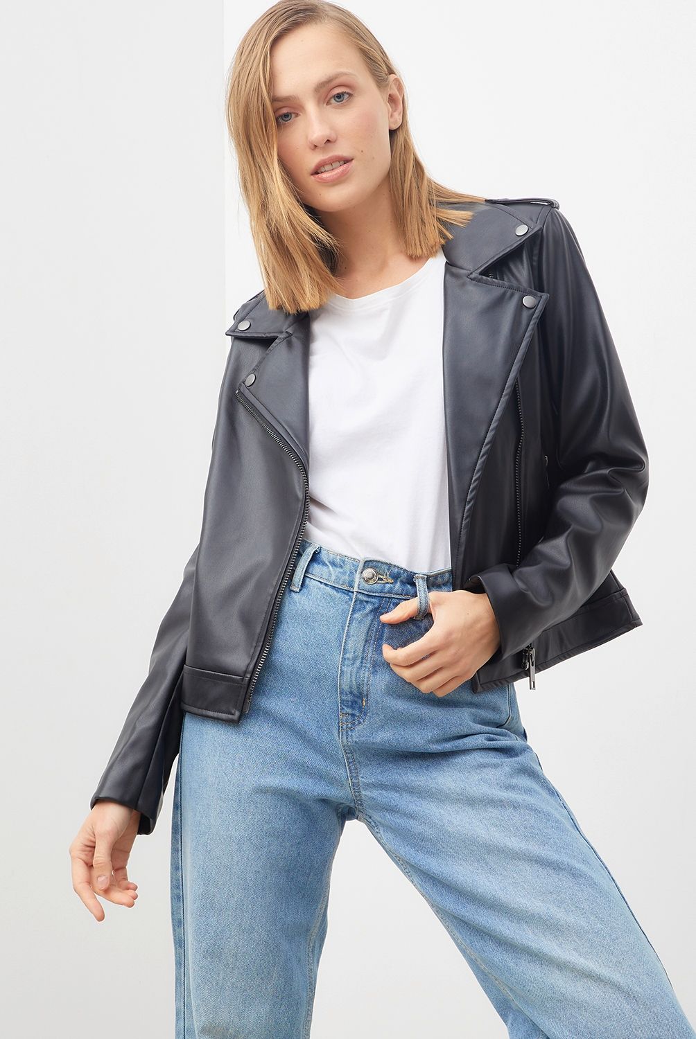 BASEMENT - Chaqueta Mujer Zero Cuero Basement
