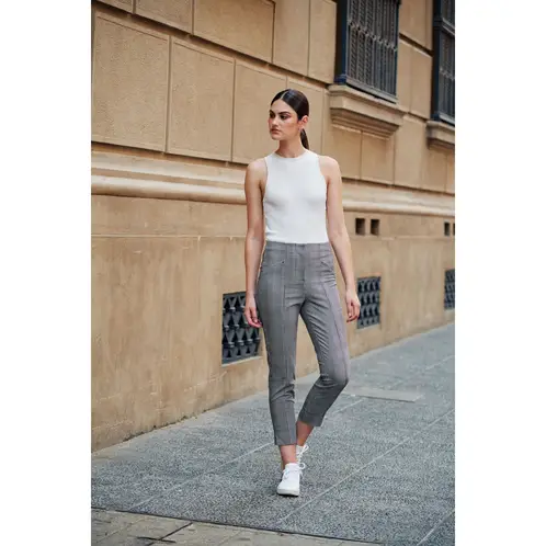 BASEMENT - Pantalón Slim Tiro Alto Mujer