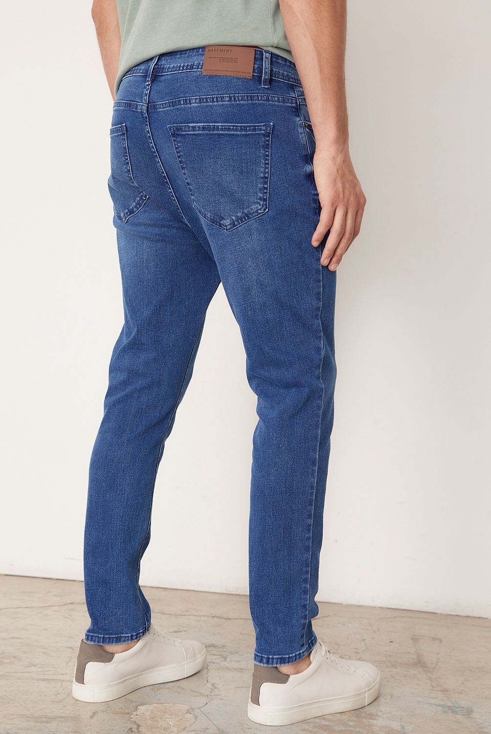 BASEMENT - Jeans Cropped Fit Hombre Basement
