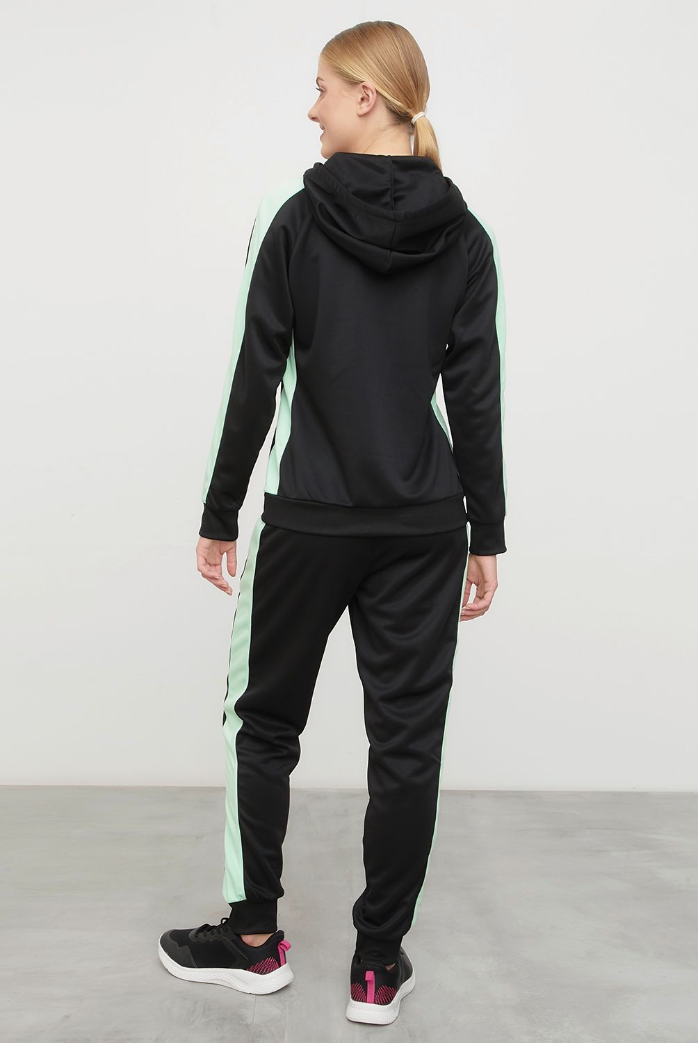 FRATTA - Fratta Buzo Conjunto Deportivo Mujer