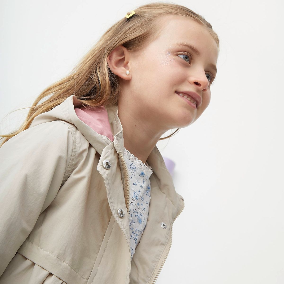 CONIGLIO - Coniglio Abrigo Niña