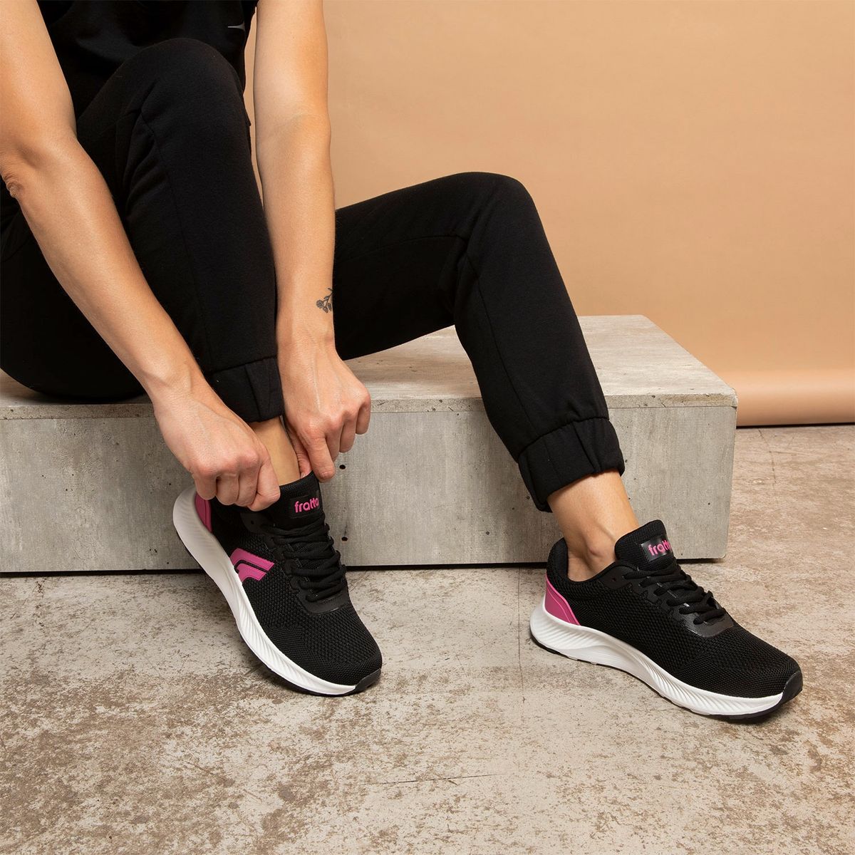 FRATTA - Sata Zapatilla Running Mujer Negro Fratta