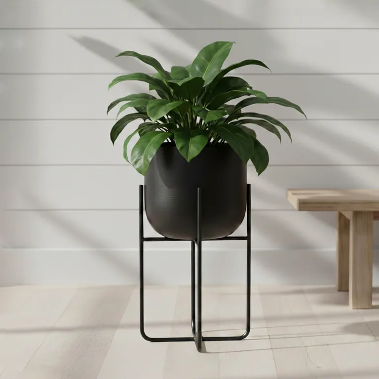 Macetero Pedesta de Metal Negro Decoración
