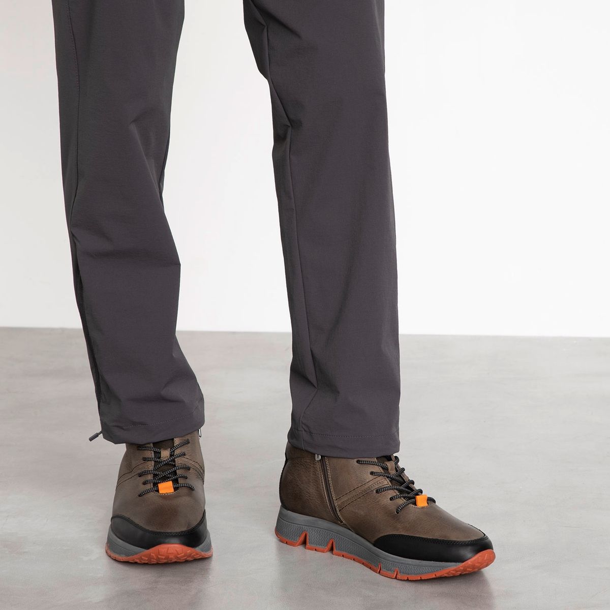 PIKOLINOS - Botín Hombre Café Pikolinos