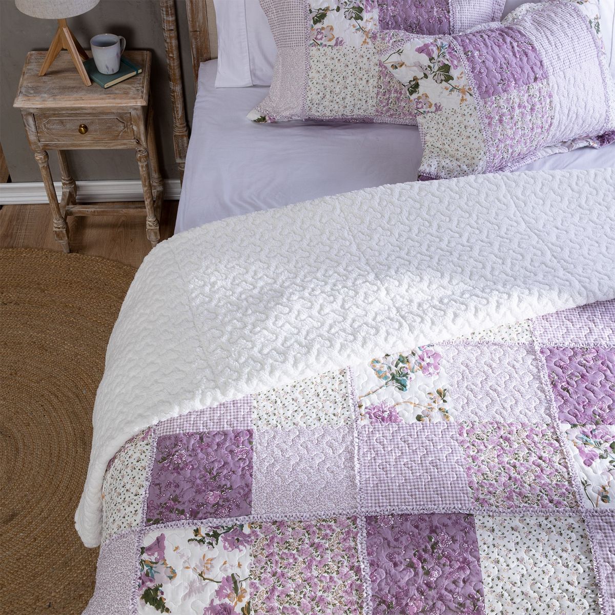 TEXTIL VIÑA - Cubrecama Chiporro Quilt + Funda almohada Mor Sherpa Textil Vina