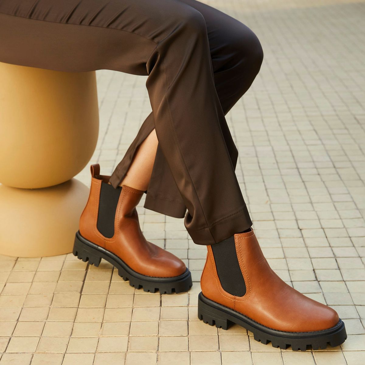 BASEMENT - Botín Mujer Café Basement