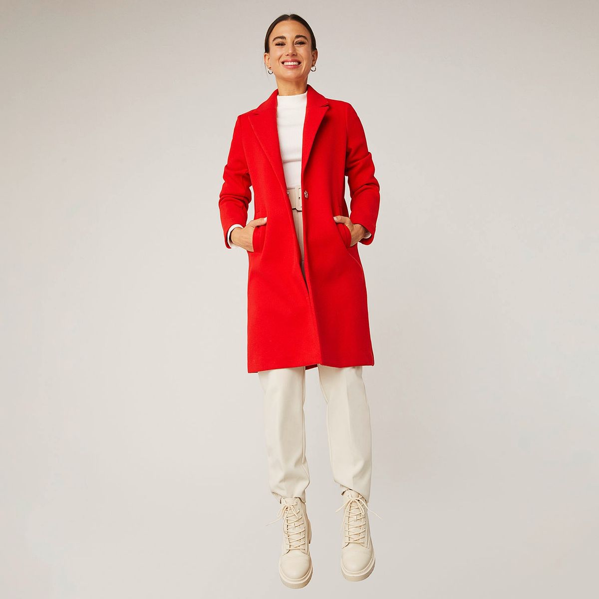 BASEMENT - Basement Abrigo Mujer