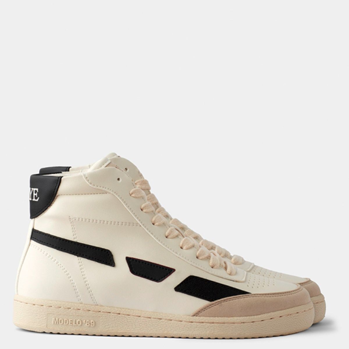 SAYE - Zapatilla Urbana Mujer Cuero Negro Saye