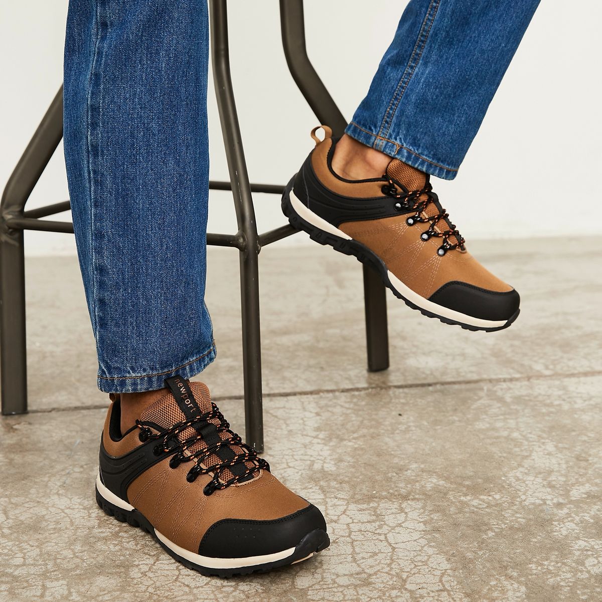 NEWPORT - Outdy Zapatilla Urbana Hombre Café Newport