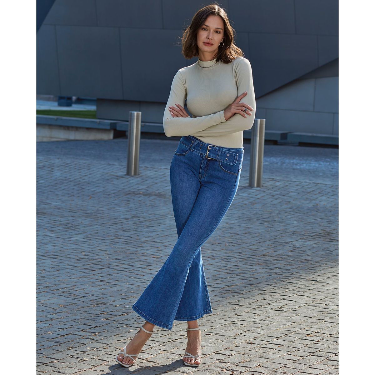 MOSSIMO - Mossimo Jeans Flare Tiro Medio Mujer