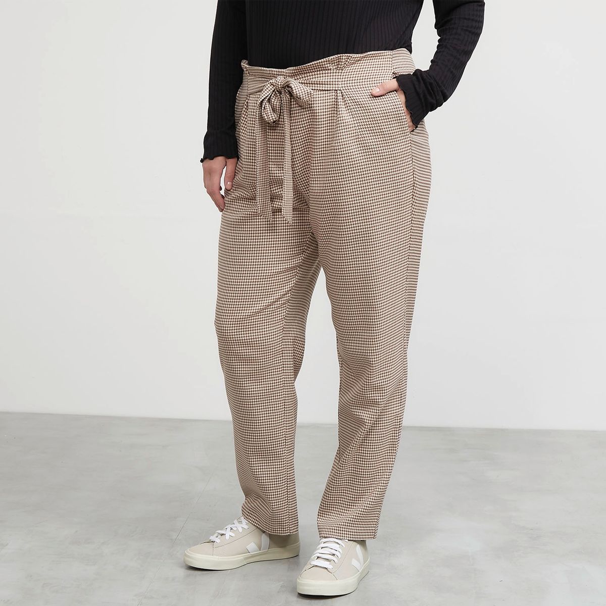 BASEMENT - Pantalón Recto Tiro Alto Mujer Basement