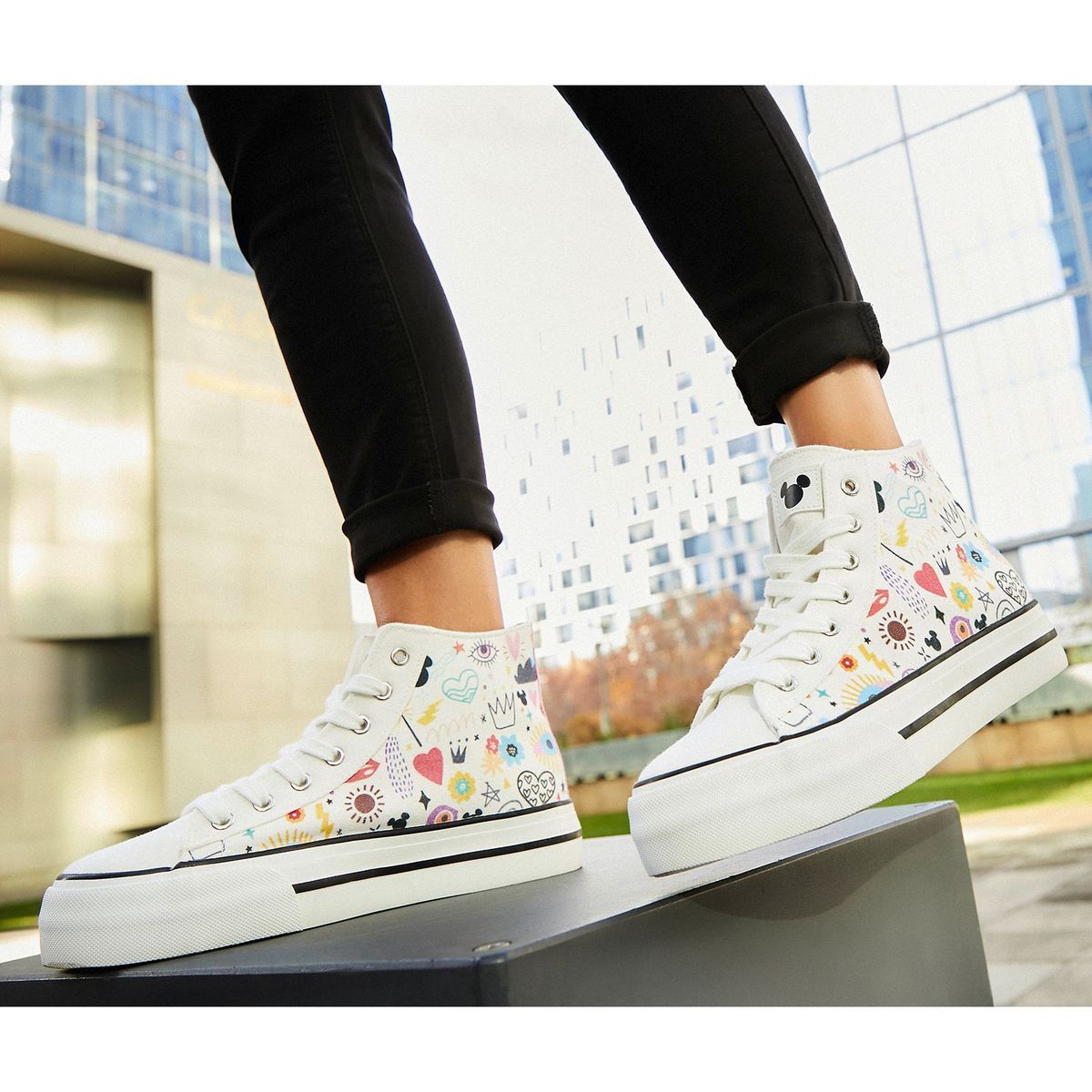 DISNEY - Zapatilla Urbana Mujer Multicolor Disney