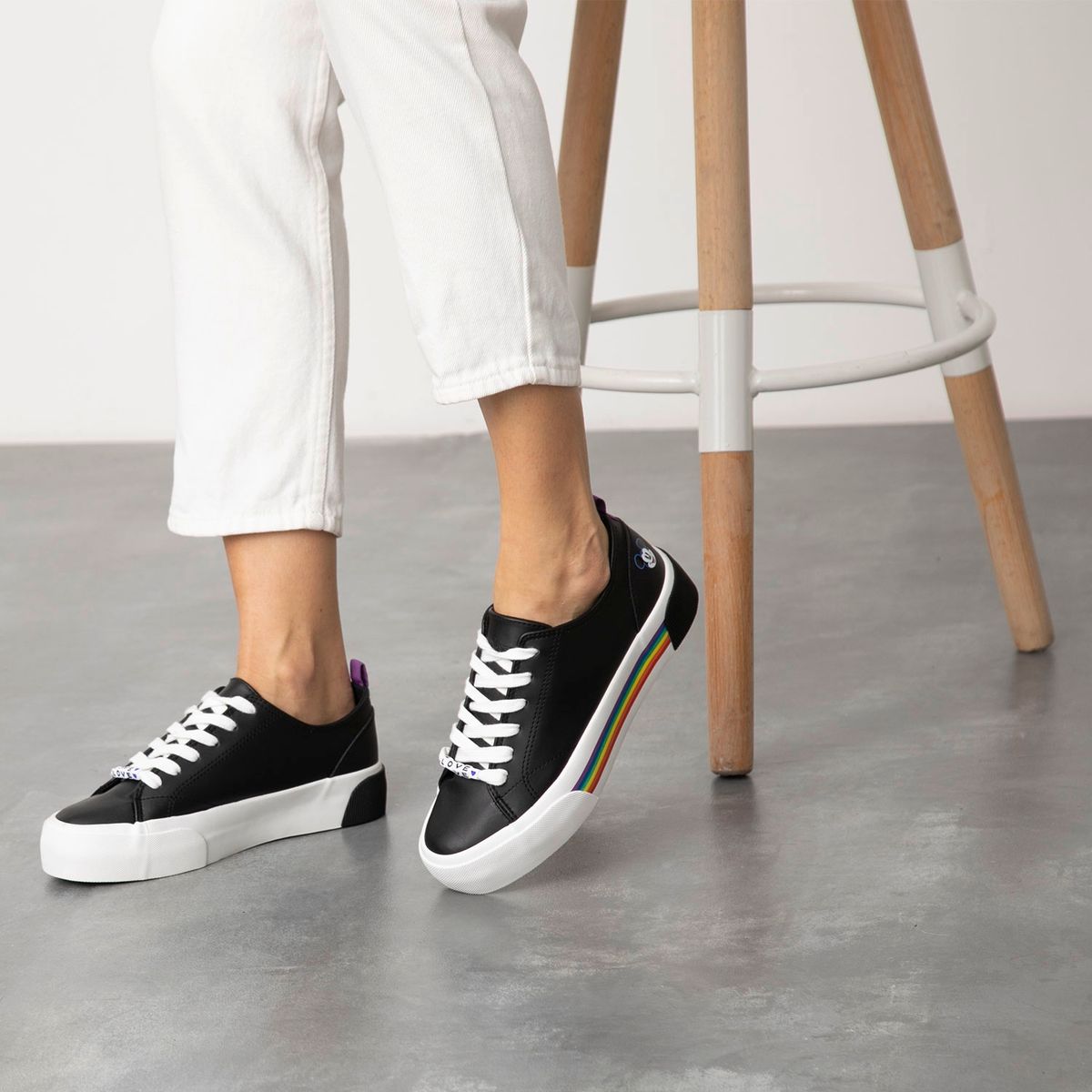 DISNEY - Zapatillas Urbana Mujer Negro Disney